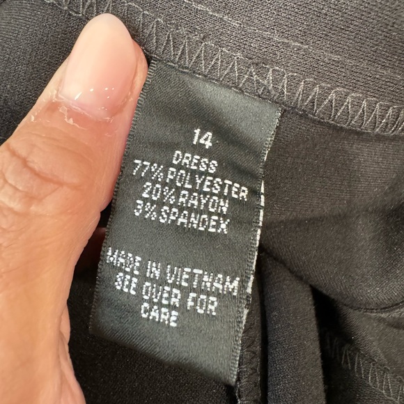 BLACK COCKTAIL DRESS - Picture 8 of 8